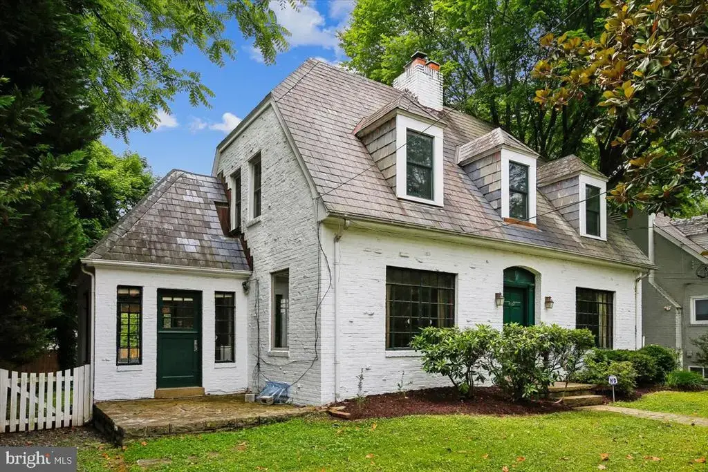 4602 Derussey Pkwy, CHEVY CHASE