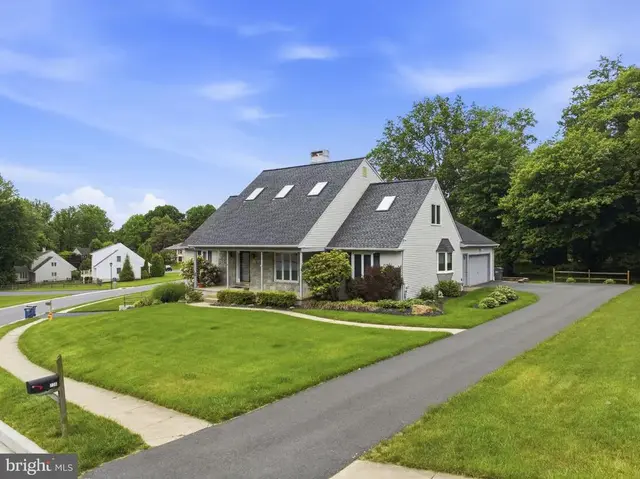 736 Letitia Dr, Hockessin