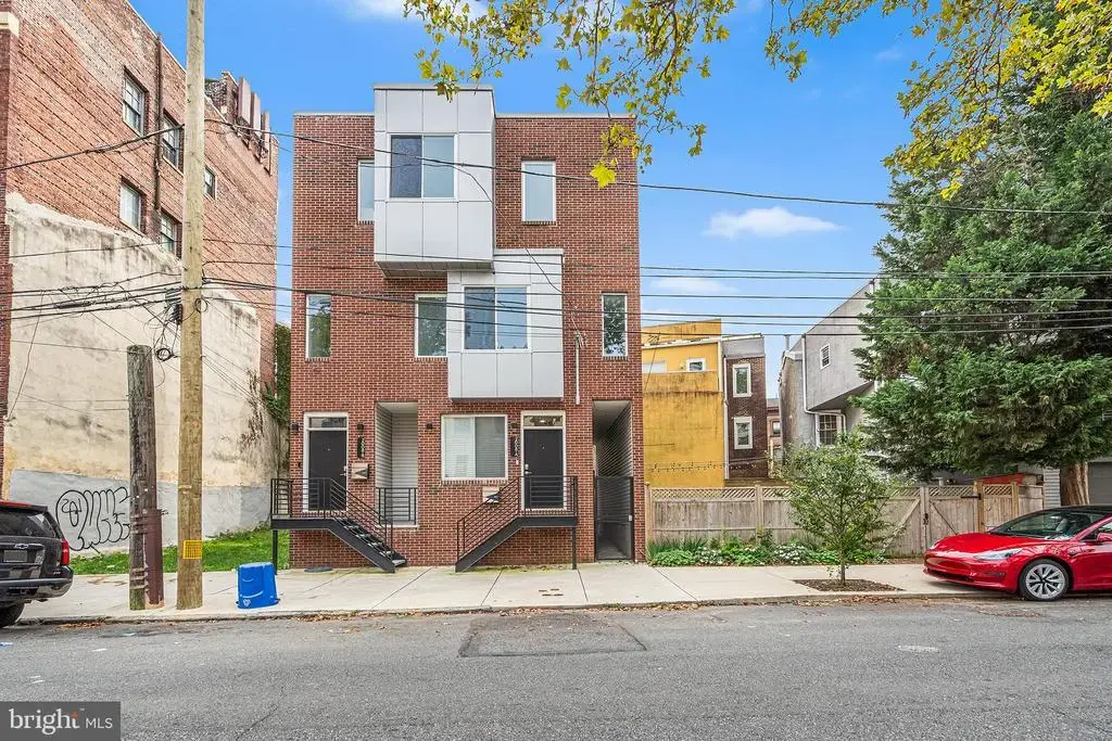 2008 S College Ave #a, PHILADELPHIA