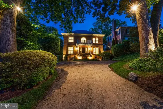 5313 Massachusetts Ave, Bethesda