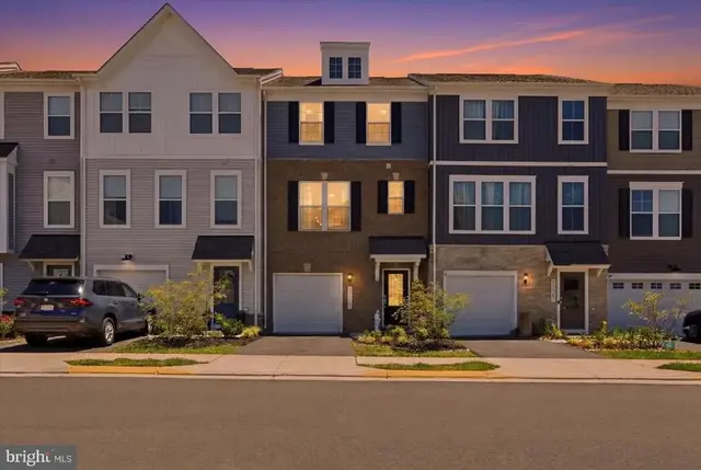 10545 Waterbury Woods Way, Manassas