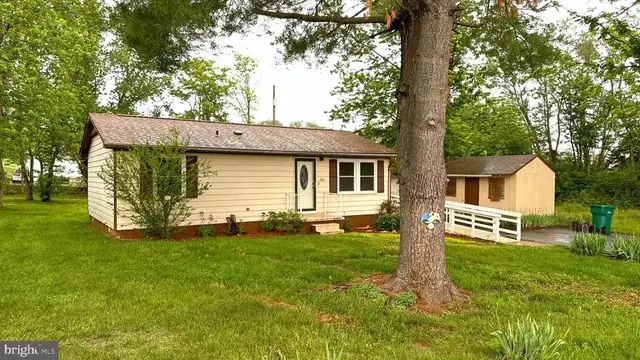 400 Sixth St, Luray
