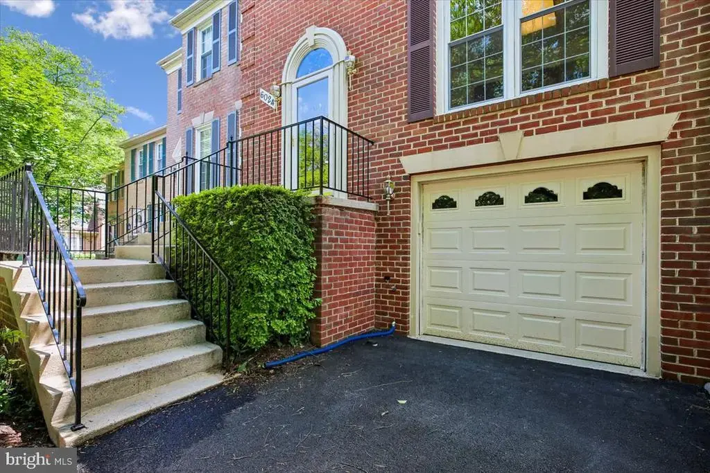 6024 Loganwood, NORTH BETHESDA