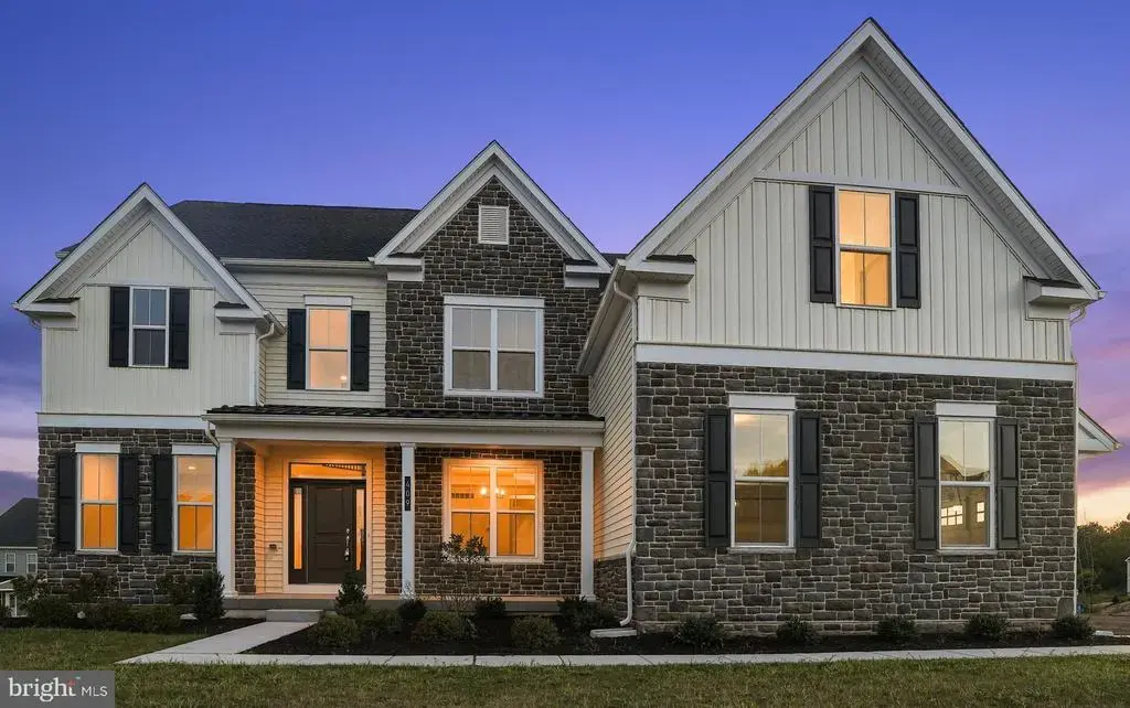 409 Longview Dr, COLLEGEVILLE