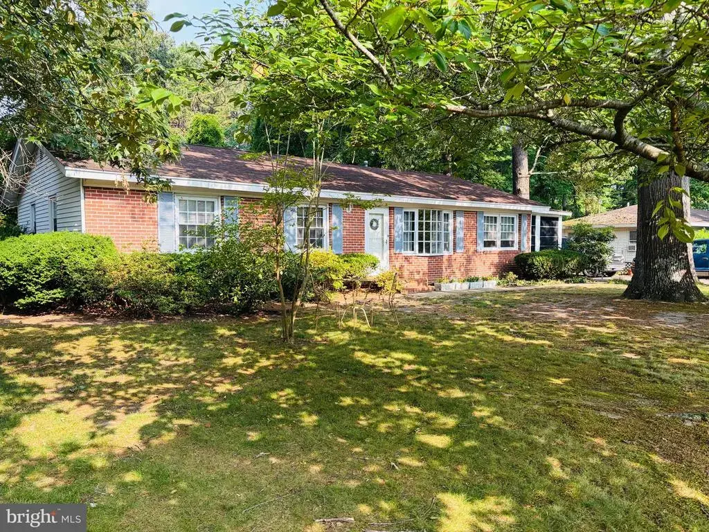 6858 Lois Ave, SALISBURY