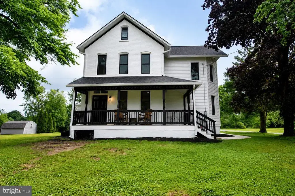 215 Mill Rd, QUAKERTOWN