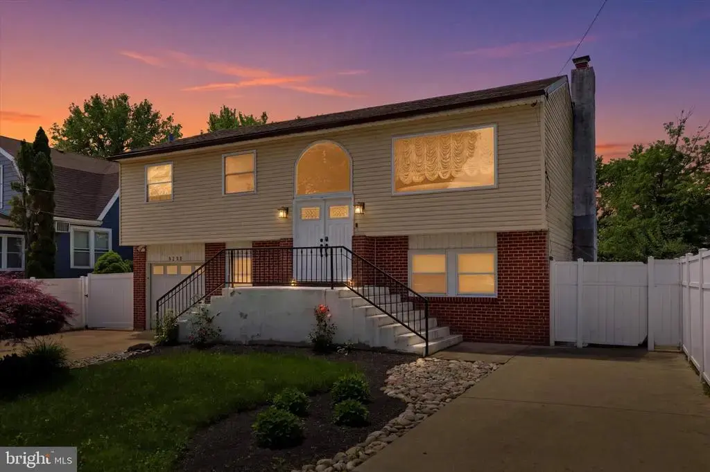 1316 Brown Ave, BENSALEM