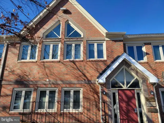 5697 Columbia Pike #3404-102, Falls Church