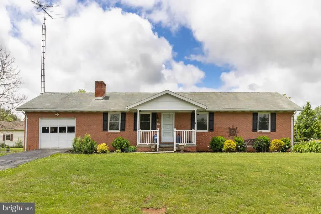 627 Montmorency Dr, BUNKER HILL