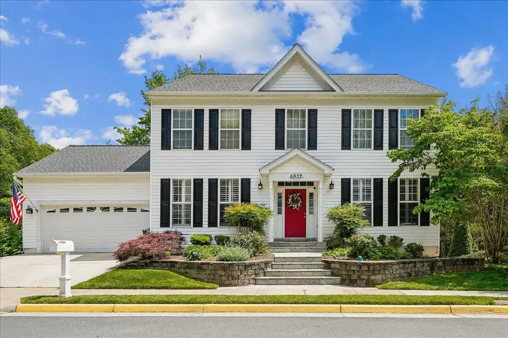 6859 Colonel Taylor Ln, CENTREVILLE