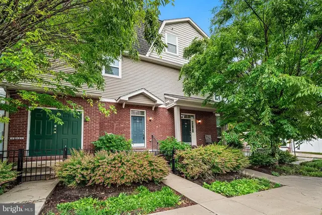 1205 Green St #101, Norristown
