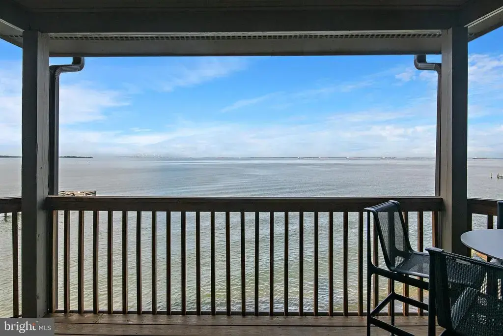2127 Beach Village Ct #202, ANNAPOLIS
