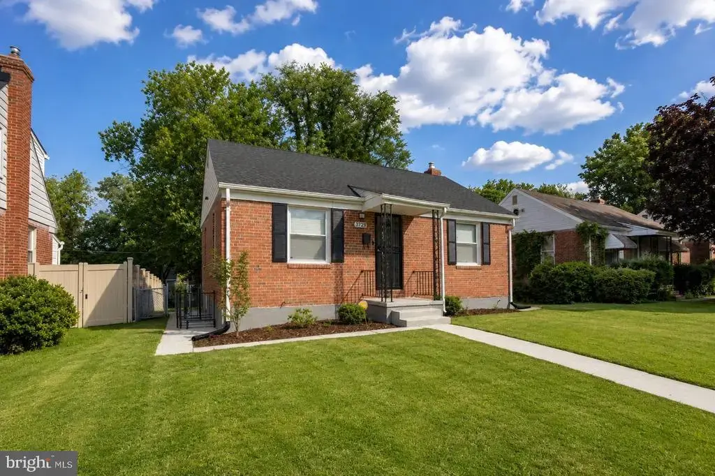 3729 Sylvan Dr, BALTIMORE
