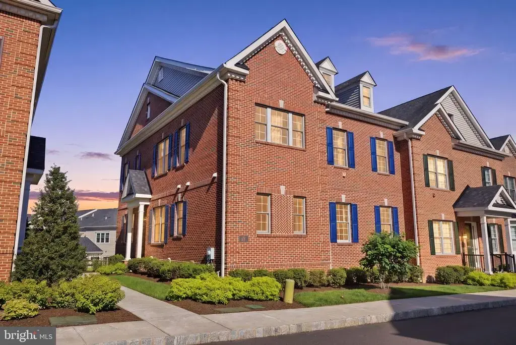 75 Creekview Ln, YARDLEY