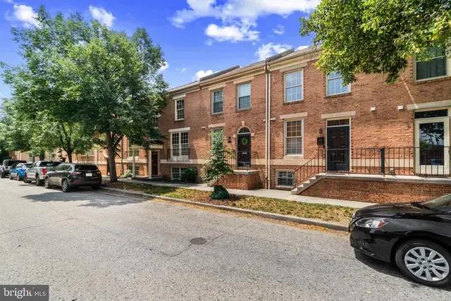 1104 S Streeper St, Baltimore