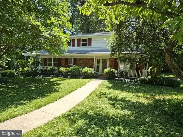 109 Stauffer Rd, Severna Park