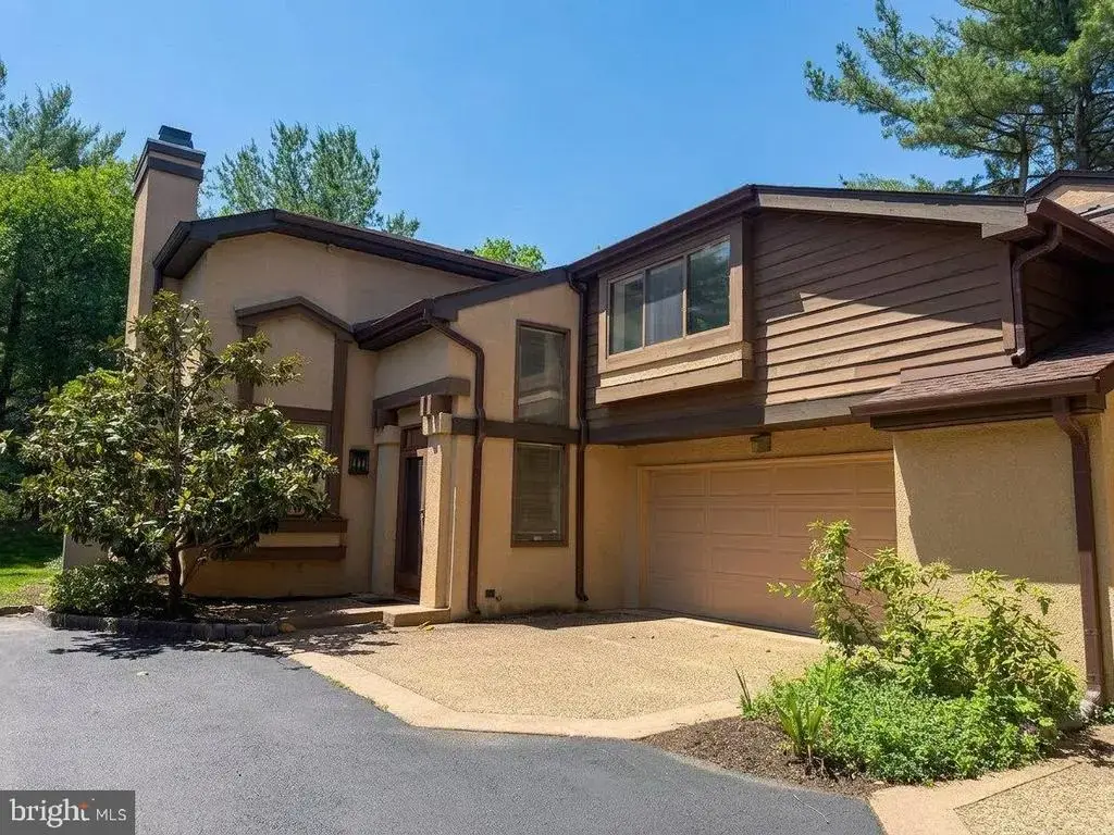 83 Sayre Dr, PRINCETON