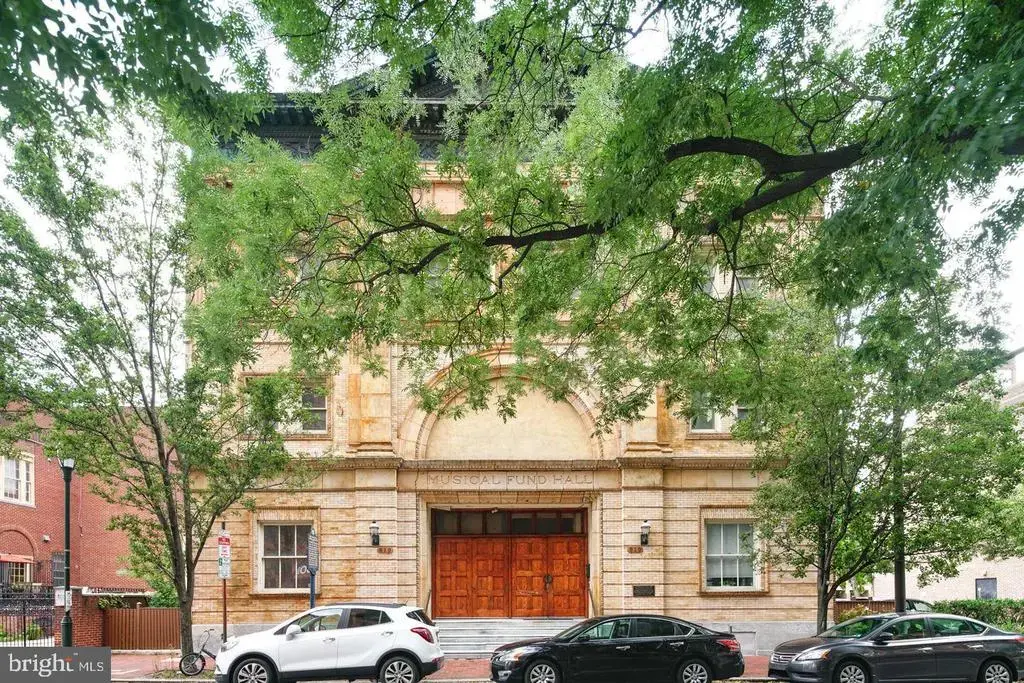 802-10 Locust St #205, PHILADELPHIA