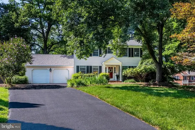 3672 Meadowvale Rd, Ellicott City