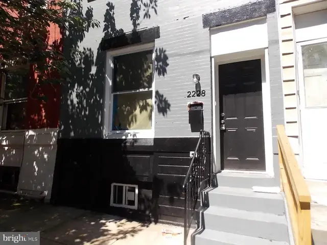 2228 N Woodstock St, Philadelphia