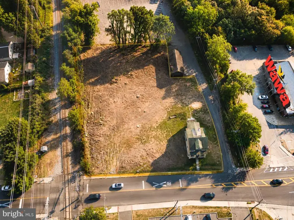 608 & 610 N Swarthmore Ave, RIDLEY PARK
