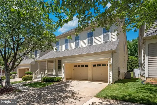 246 Shadow Glen Ct, Gaithersburg