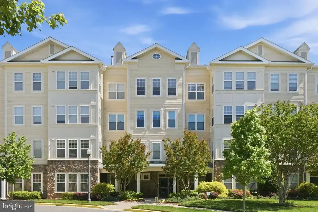 311 High Gables Dr #101, GAITHERSBURG