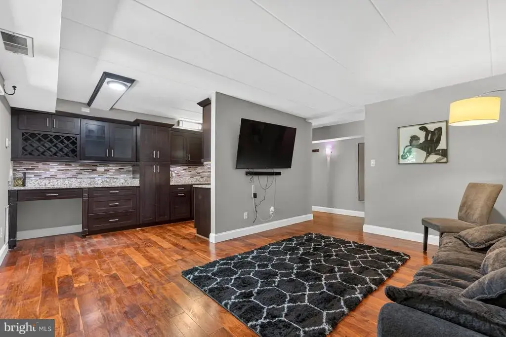 2330 Freetown Ct #4/1b, RESTON