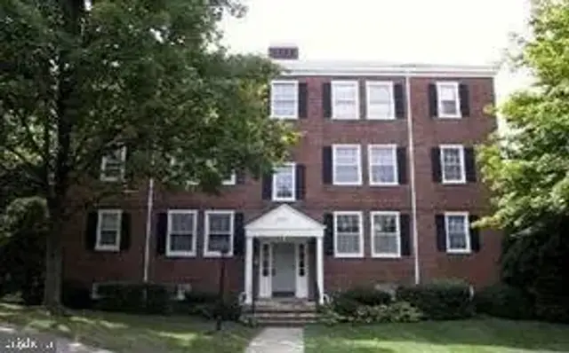 4838 28th St S #c1, Arlington