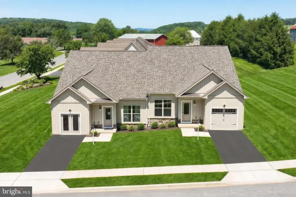 131 Heather Glen Dr, RED LION
