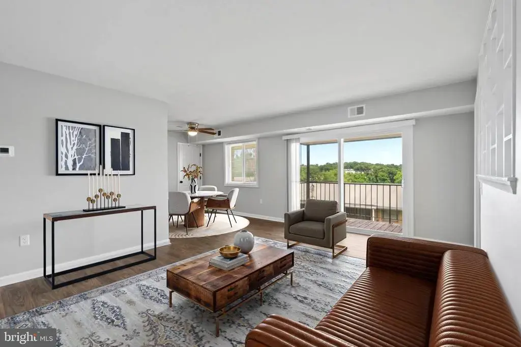 5402 85th Ave #202, HYATTSVILLE