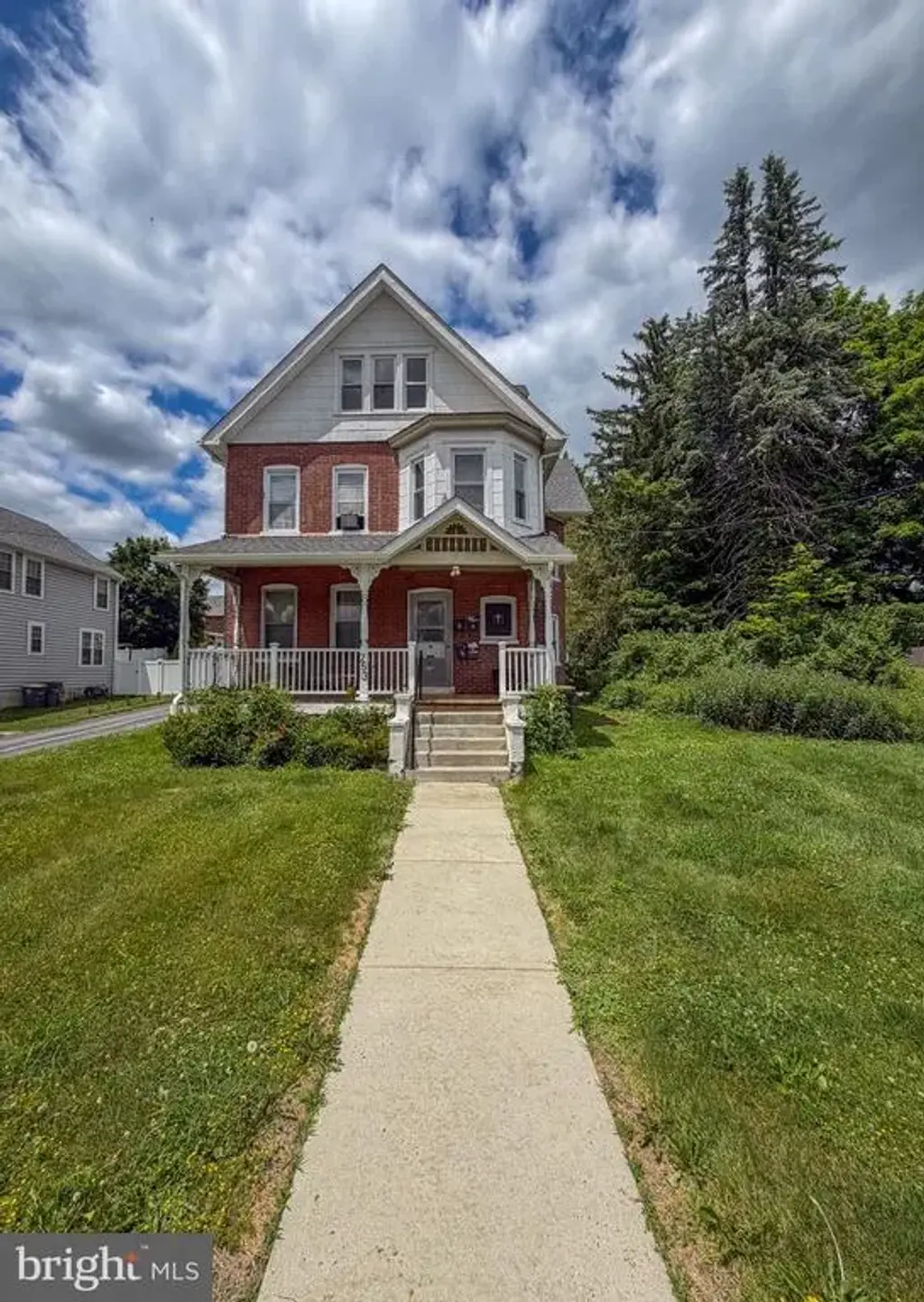 253 W Lancaster Ave, DOWNINGTOWN