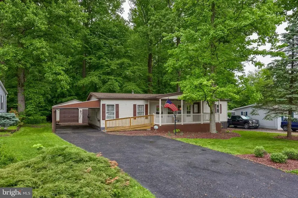 12 Poplar Drive, MANHEIM