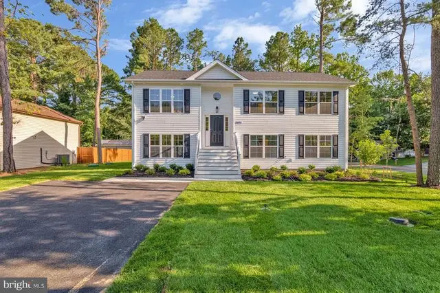 1097 San Angelo Drive, Lusby