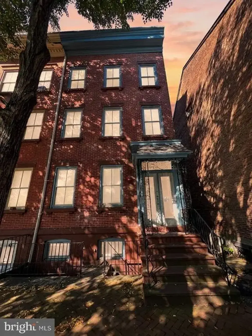 255 Mercer St #3, TRENTON