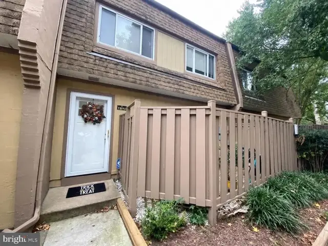 7942 Sausalito Pl #c, Alexandria