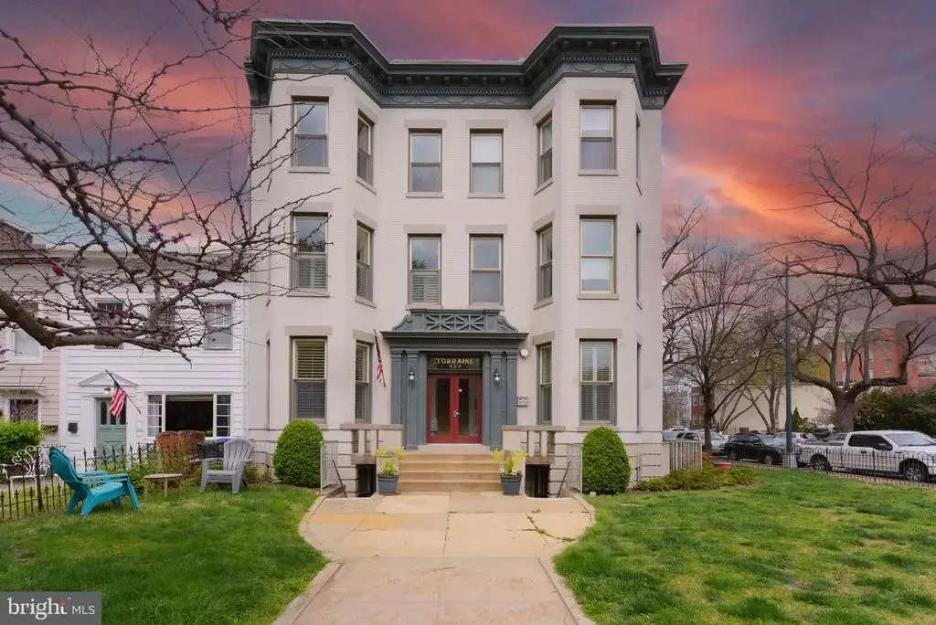424 E Capitol St Ne #3, WASHINGTON