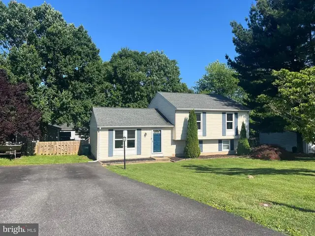 713 Paul Dr, Aberdeen