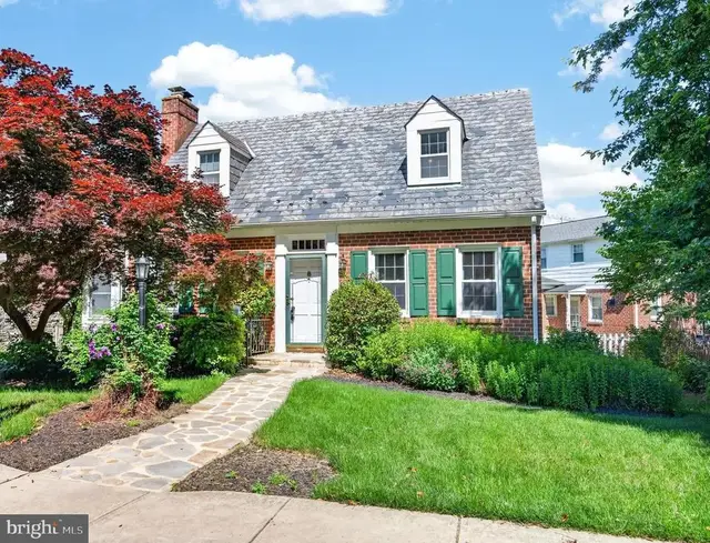 506 Dogwood Ln, Towson