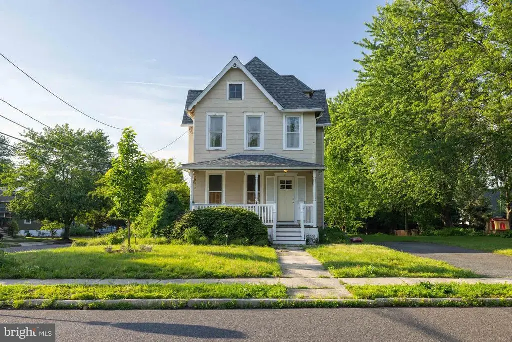 401--03 Woodlawn, COLLINGSWOOD