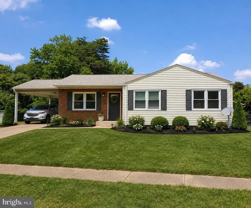 2704 John A Thompson Rd, TEMPLE HILLS
