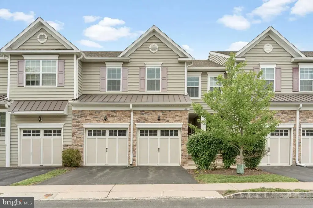 84 Autumn Ln, SKILLMAN
