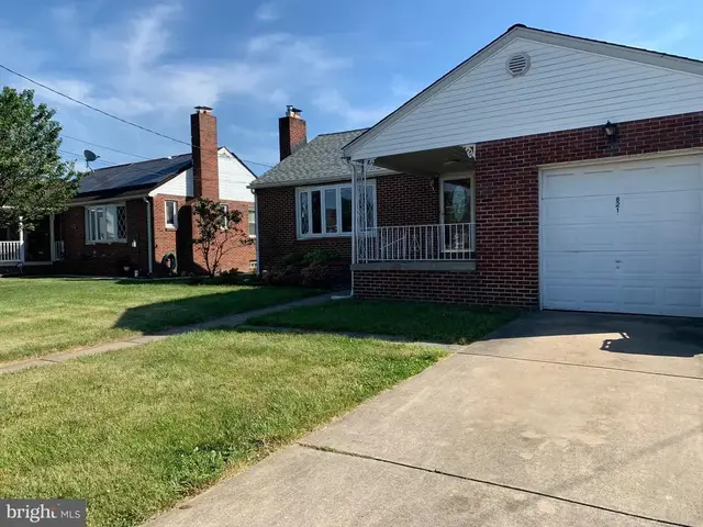 821 Lynvue Rd, Linthicum Heights