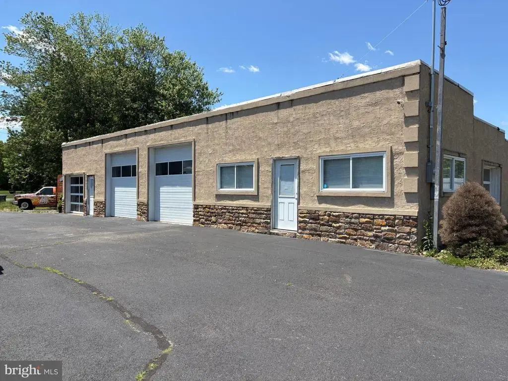 301 N Tuckahoe Rd, WILLIAMSTOWN