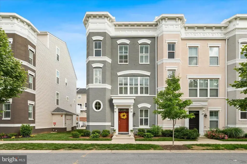 1120 Holden Rd, FREDERICK