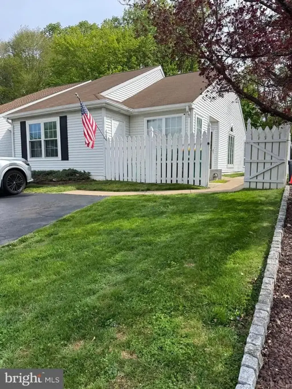290 Woods Edge Pl, LANGHORNE