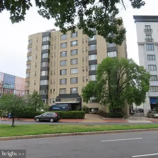 1 Scott Cir Nw #419, Washington