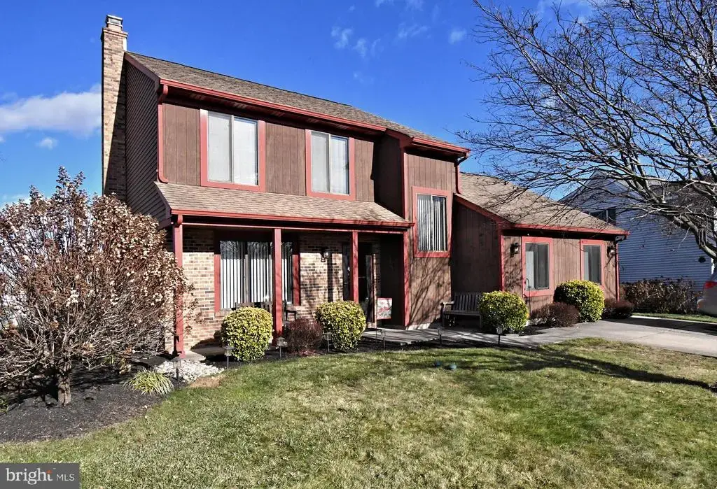 633 Keston Dr, FAIRLESS HILLS