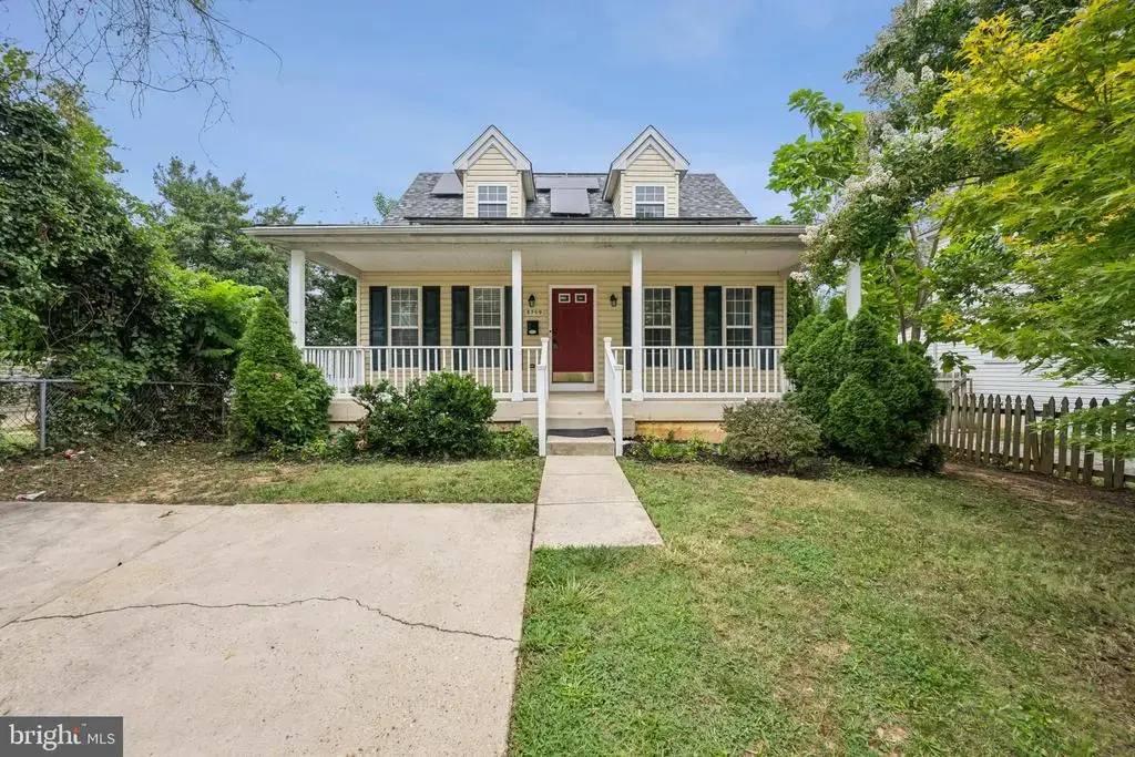 3709 38th Ave, BRENTWOOD