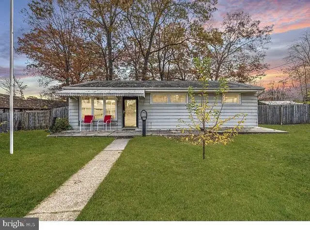 1103 Somerset Dr, Glen Burnie